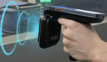 優(yōu)博訊RFID手持終端：讓行李有“跡”可循，助力機(jī)場(chǎng)行李高效運(yùn)轉(zhuǎn)!