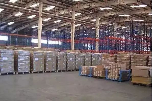 長(zhǎng)虹流動(dòng)倉(cāng)庫(kù)很不一般，條碼和RFID技術(shù)助實(shí)現(xiàn)"零庫(kù)存"