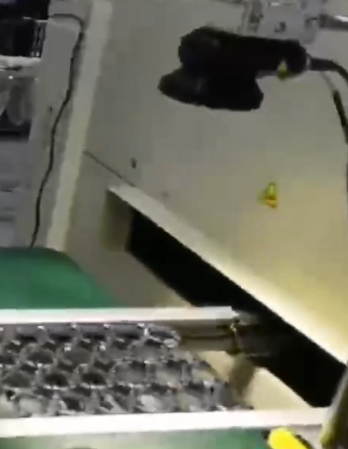 鏤空PCB板子批量掃碼 傳感器觸發(fā) 穩(wěn)定觸發(fā) 沒有誤觸發(fā).png 鏤空PCB板子批量掃碼 傳感器觸發(fā) 穩(wěn)定觸發(fā) 沒有誤觸發(fā).png